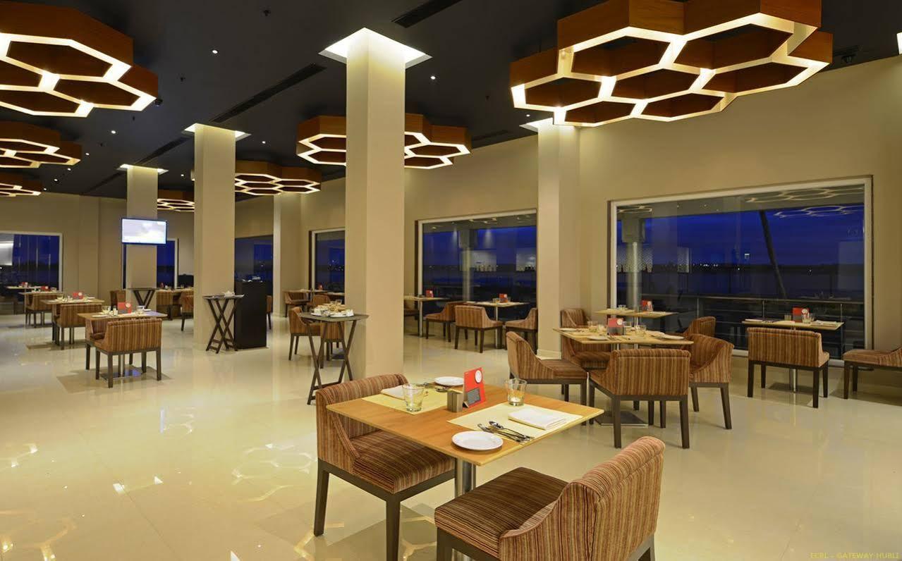 Hotel Naveen Lakeside Hubli Eksteriør billede